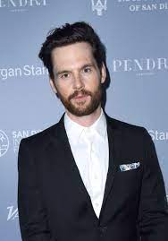 Tom Riley